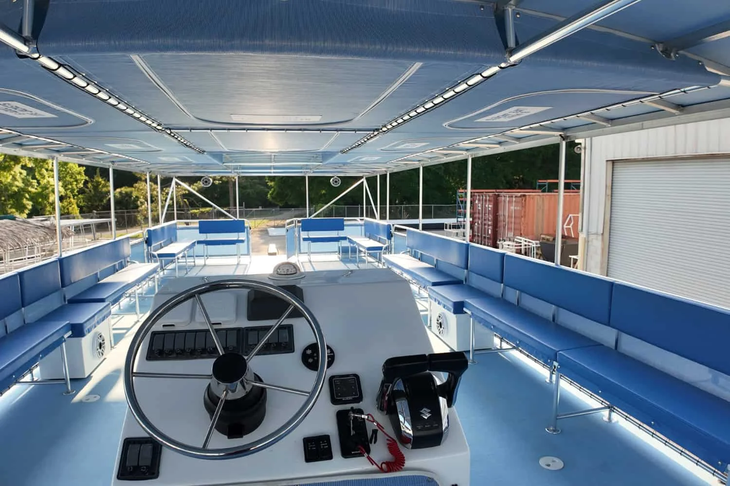 sightseeingboat-bluebird-width-6