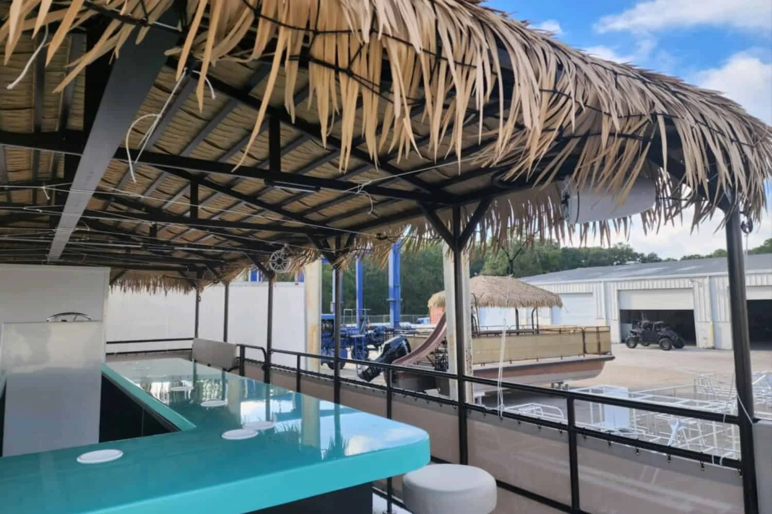 tikiboat-width-1
