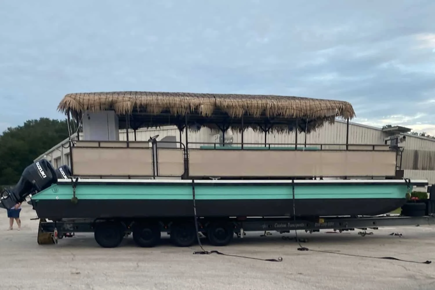 tikiboat-width-2