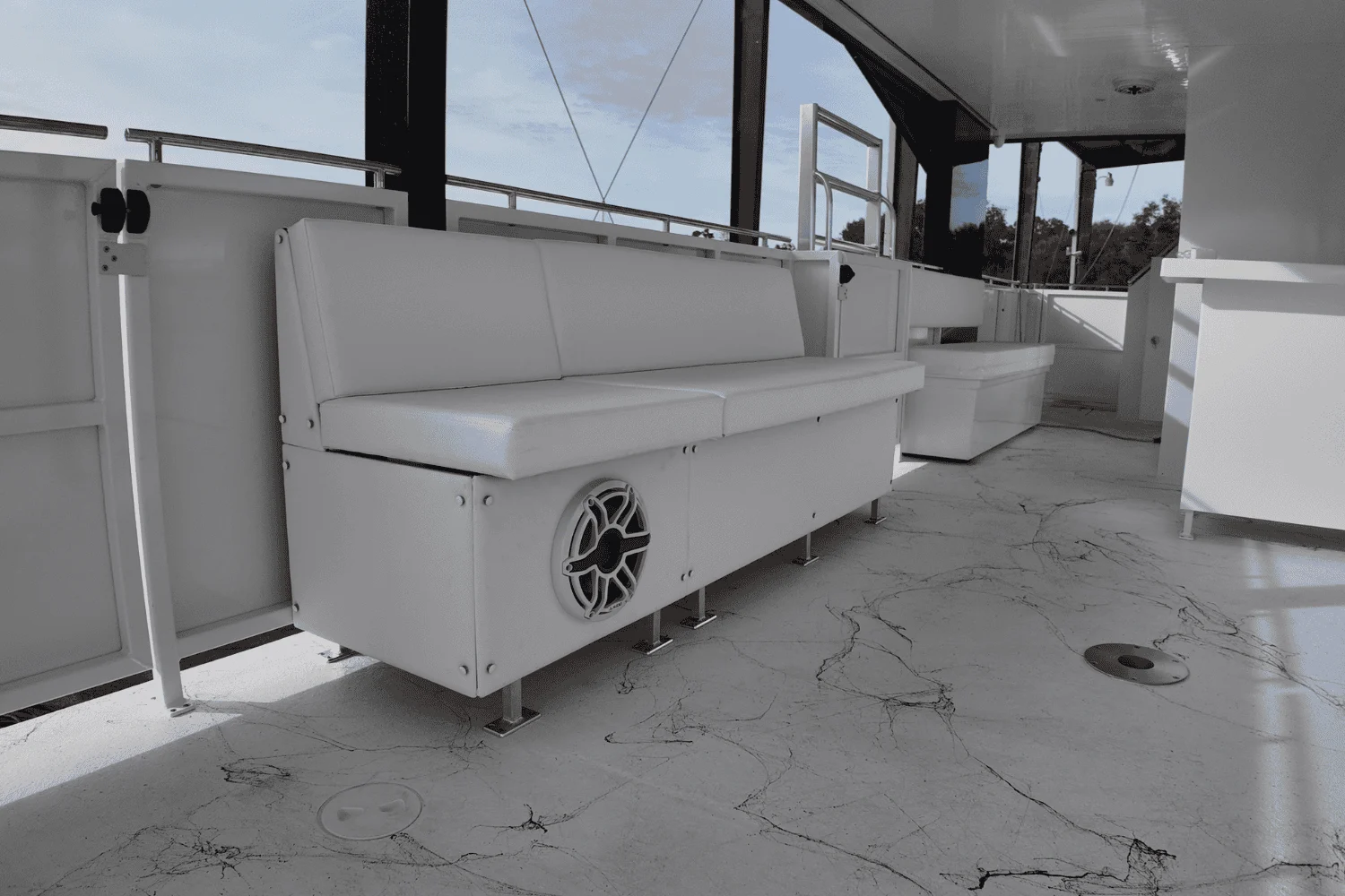 doubledecker43-width-16